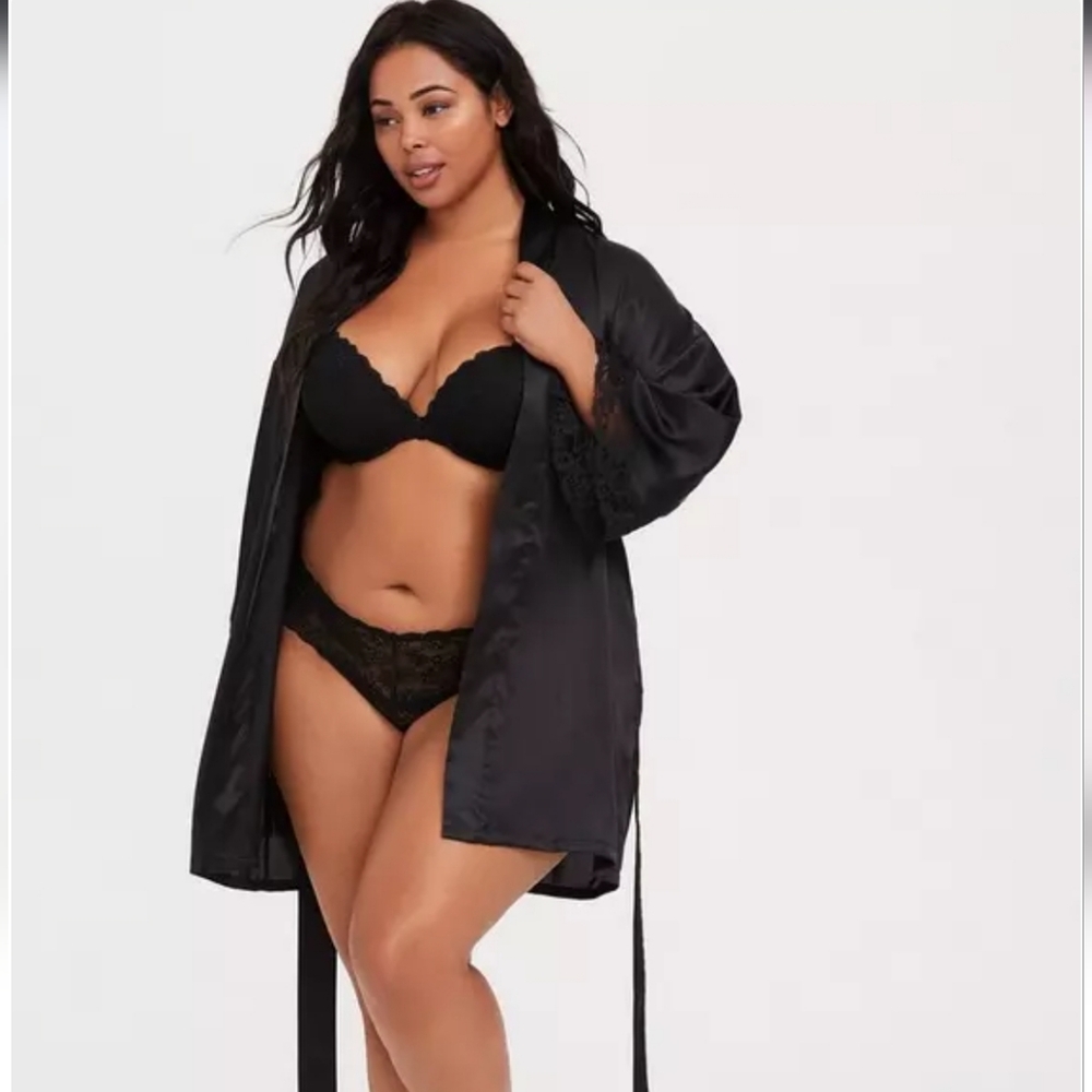 Satin And Lace Short Lingerie Robe